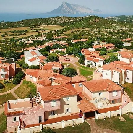 2-room In The Lu Nibareddu In Loiri Monte Petrosu