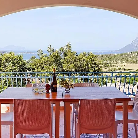 2-room In The Lu Nibareddu In Loiri Appartement Monte Petrosu